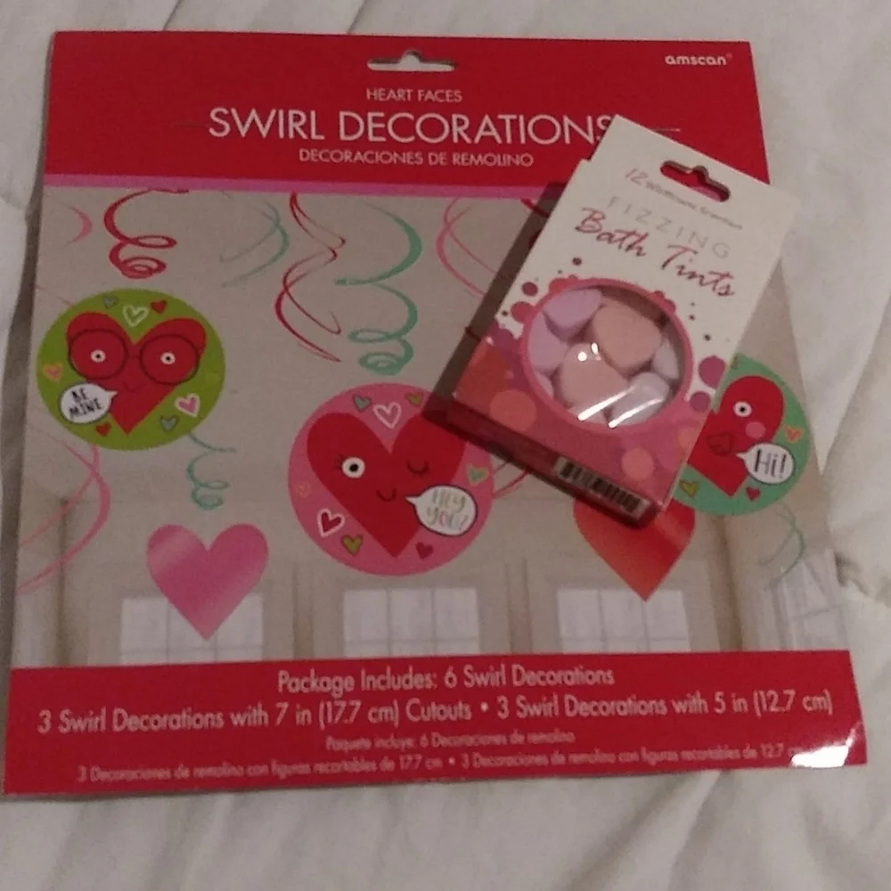Isaac Mizrahi add romance